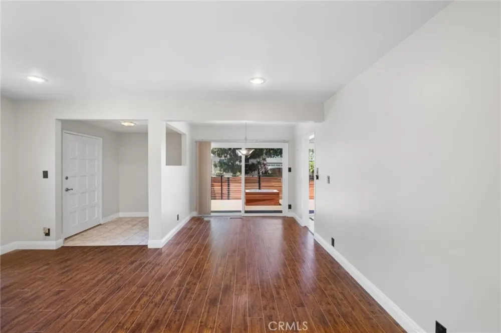 1719 265th Harbor City, CA 90710