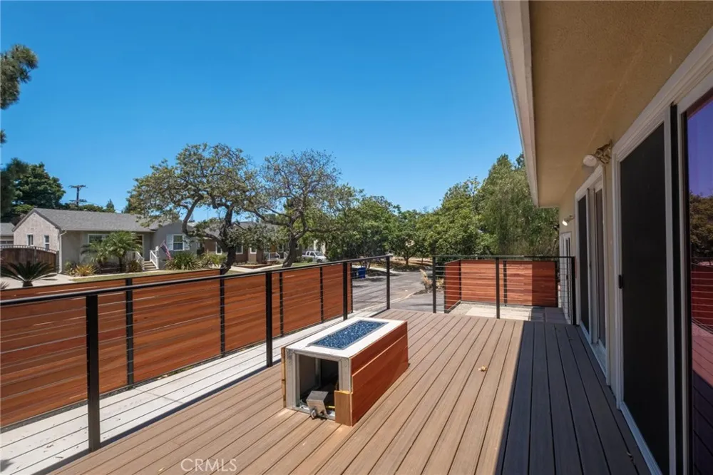 1719 265th Harbor City, CA 90710