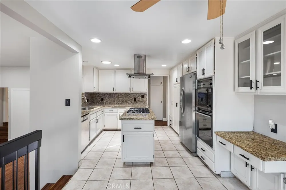 1719 265th Harbor City, CA 90710