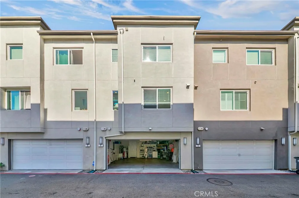 14057 Ruby Lane #4 Gardena, CA 90247
