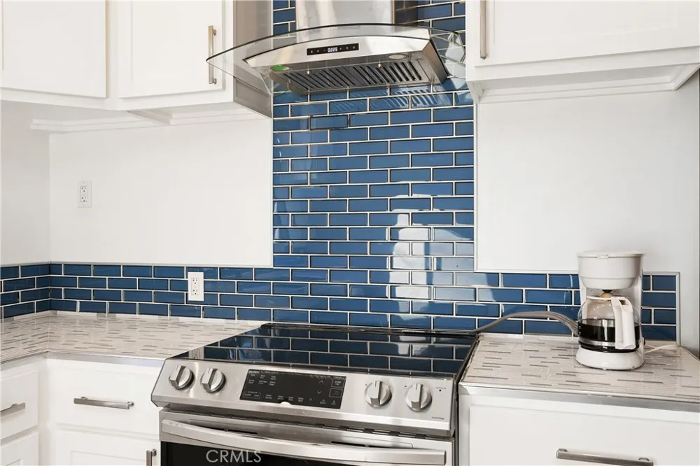 527 Cedar Avenue #2E Long Beach, CA 90802