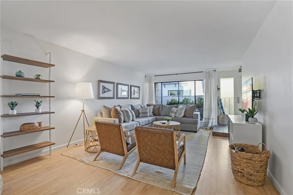 844 S Sierra Solana Beach, CA 92075