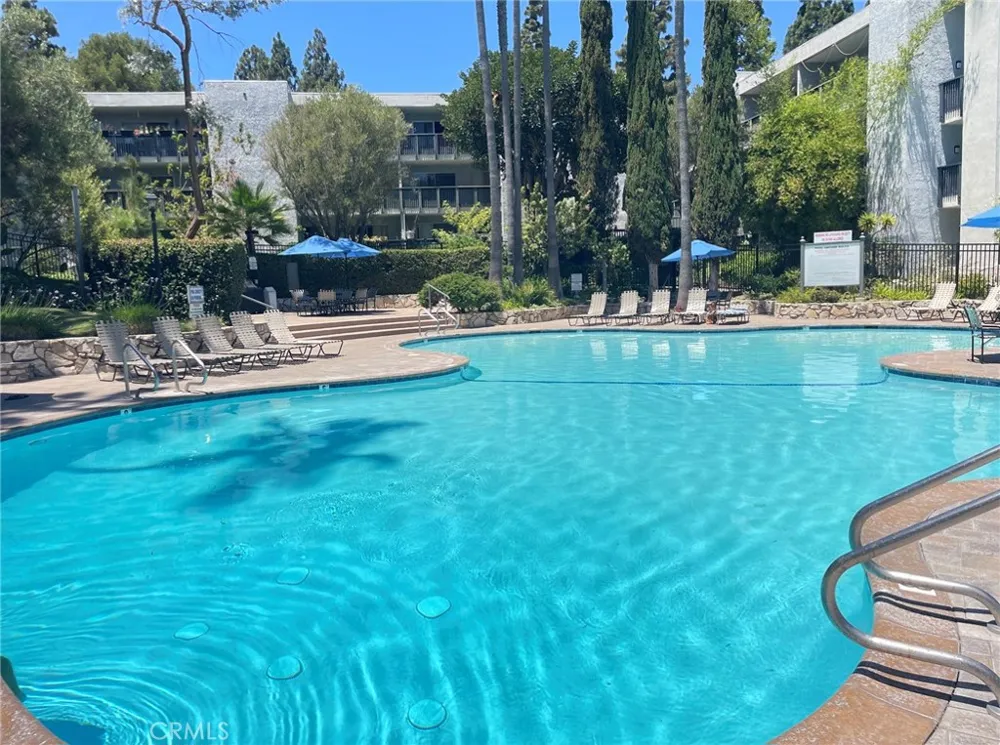 3603 W Hidden Lane #306 Rolling Hills Estates, CA 90274
