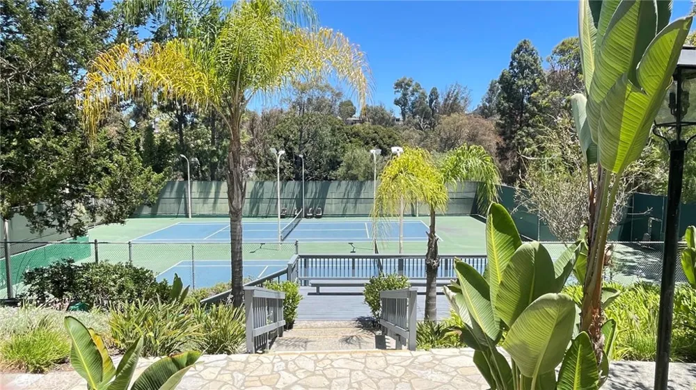 3603 W Hidden Lane #306 Rolling Hills Estates, CA 90274