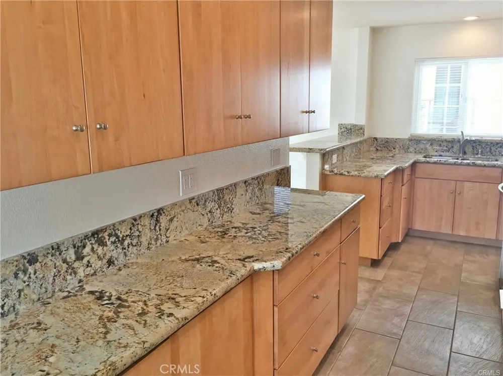 331 Manhattan Avenue Hermosa Beach, CA 90254