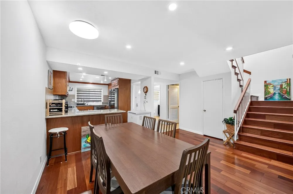 3130 Montrose Avenue #106 La Crescenta, CA 91214