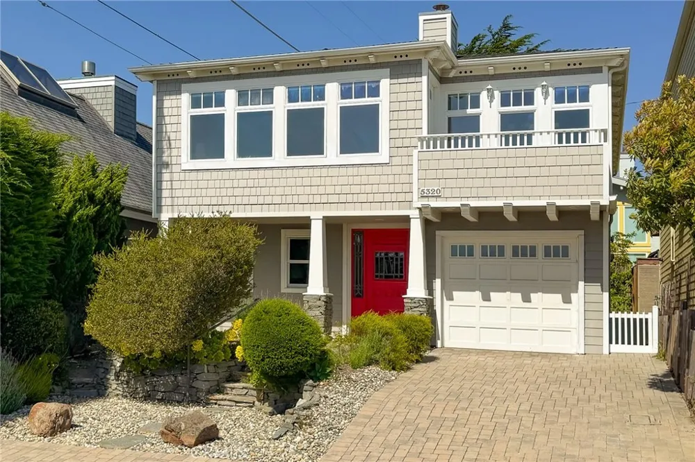 5320 Windsor Boulevard Cambria, CA 93428