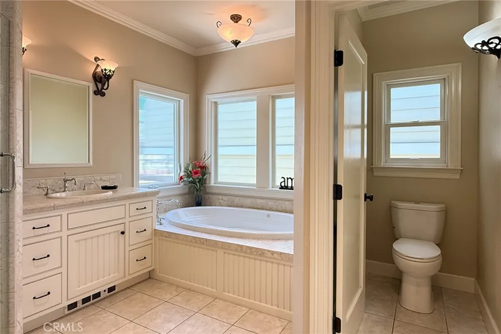 5320 Windsor Boulevard Cambria, CA 93428