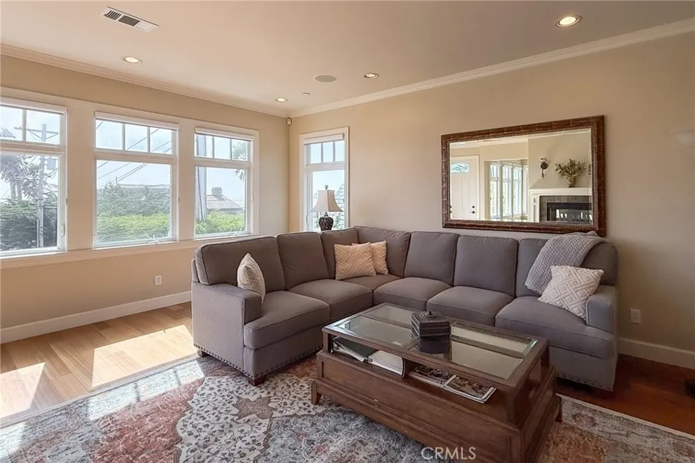 5320 Windsor Boulevard Cambria, CA 93428