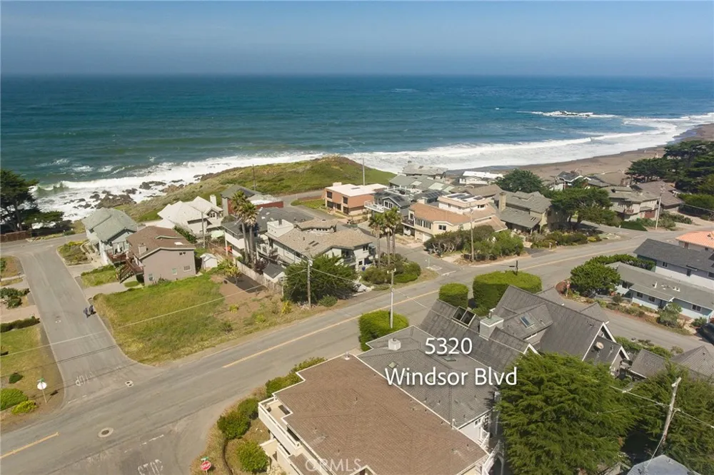5320 Windsor Boulevard Cambria, CA 93428