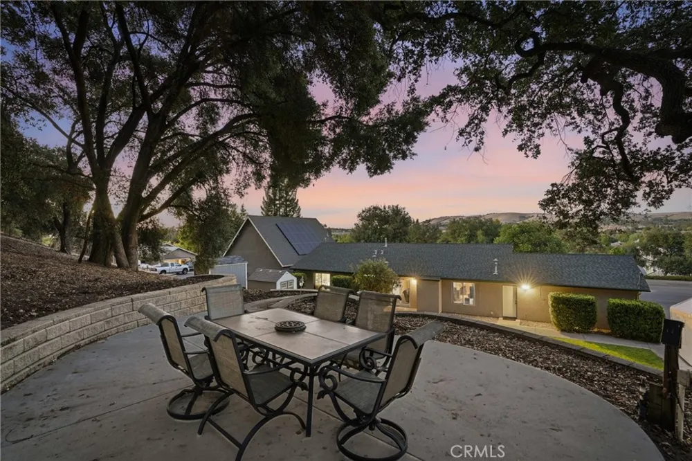 4250 Traffic Way Atascadero, CA 93422