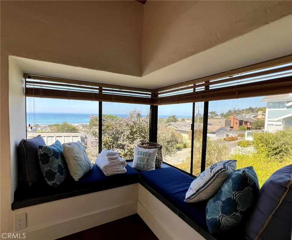 610 Ardath Drive Cambria, CA 93428