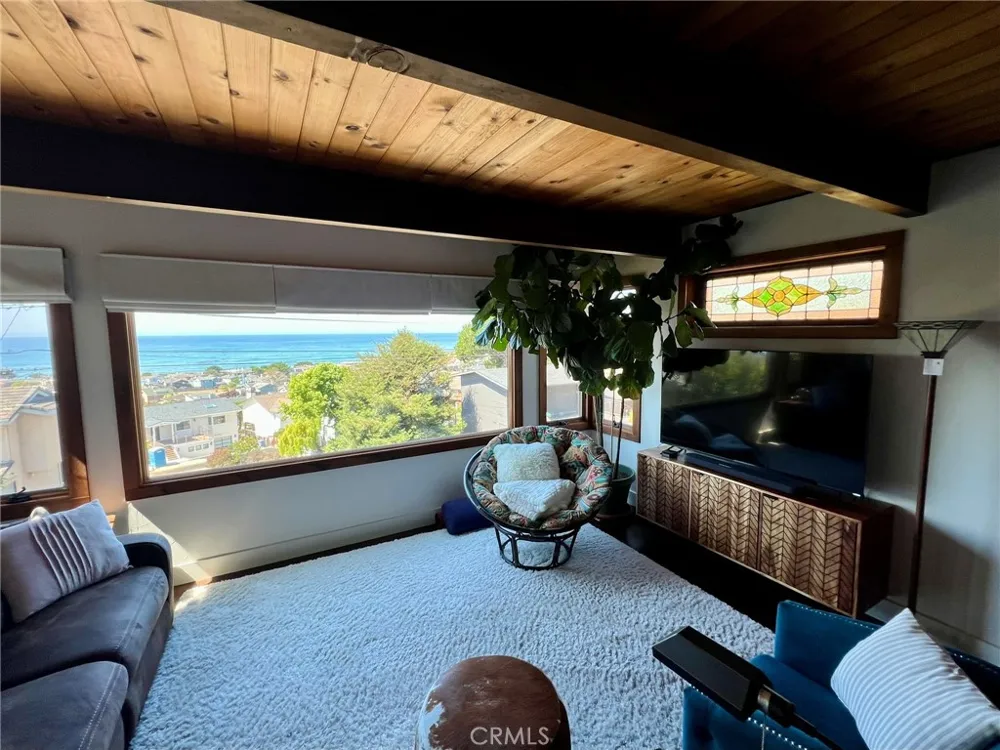 610 Ardath Drive Cambria, CA 93428