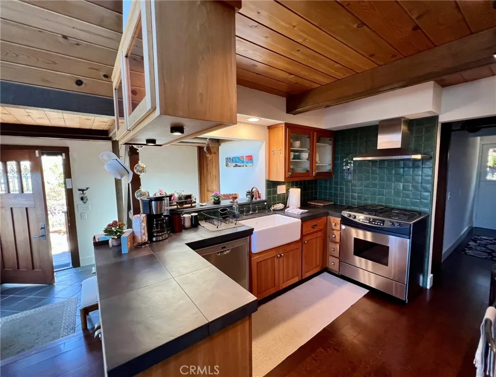 610 Ardath Drive Cambria, CA 93428
