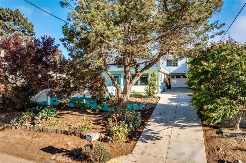 912 Pacific Street Morro Bay, CA 93442