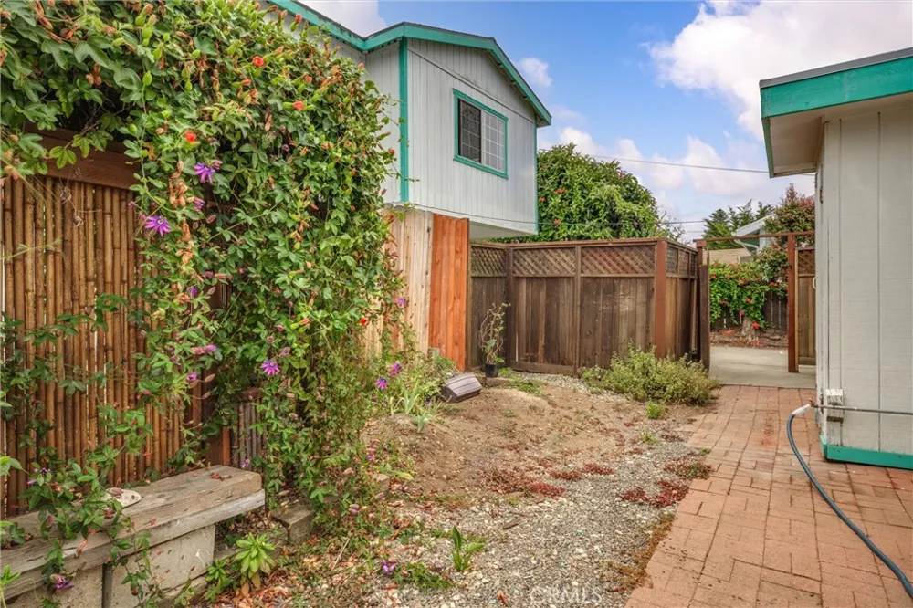 912 Pacific Street Morro Bay, CA 93442