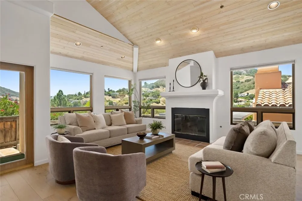 333 Twin Ridge San Luis Obispo, CA 93405