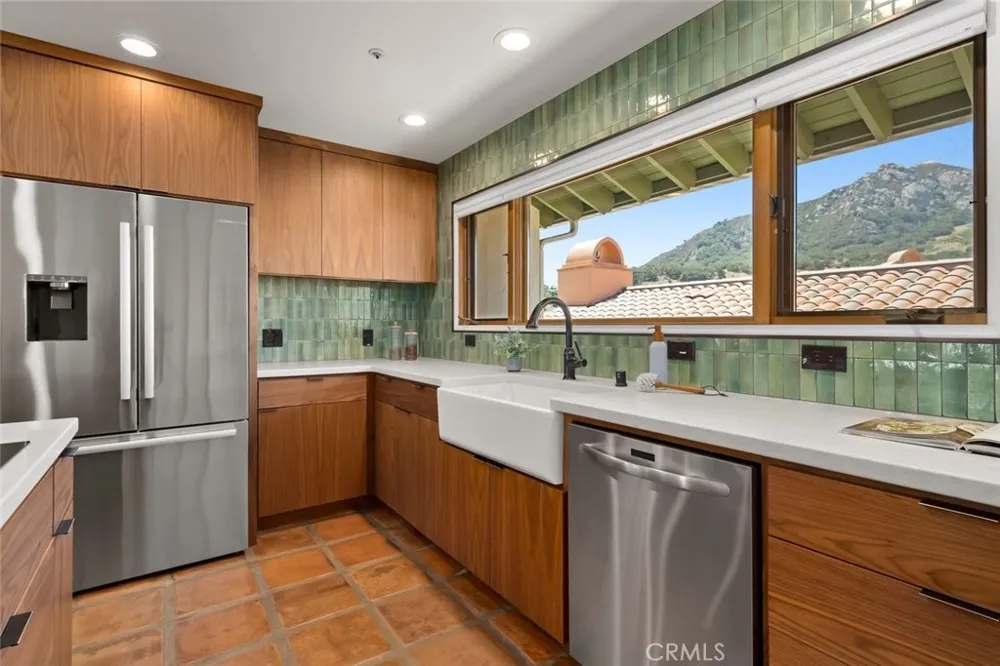 333 Twin Ridge San Luis Obispo, CA 93405