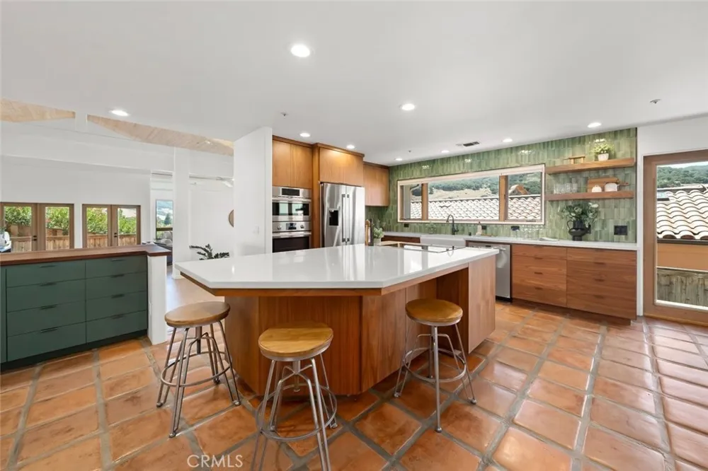 333 Twin Ridge San Luis Obispo, CA 93405