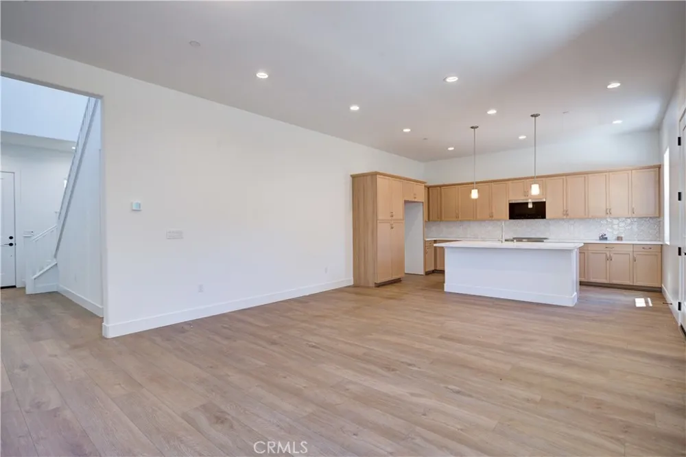 215 Kitty Hawk Court San Luis Obispo, CA 93401