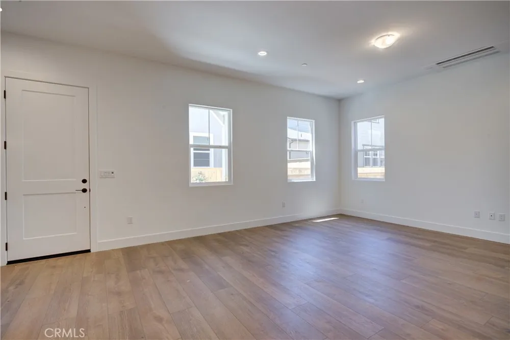 215 Kitty Hawk Court San Luis Obispo, CA 93401