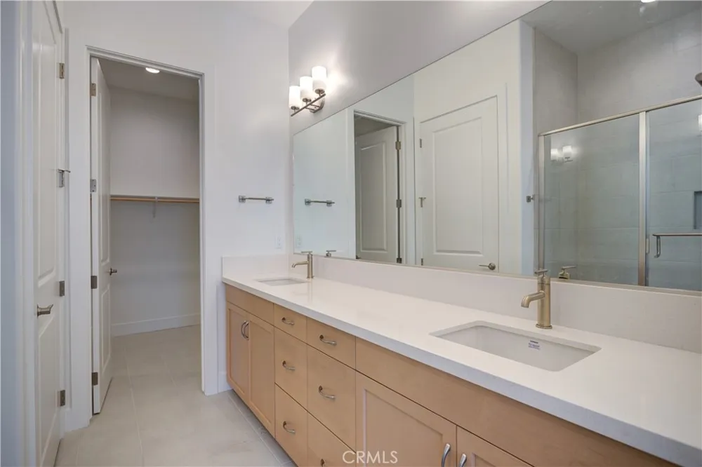215 Kitty Hawk Court San Luis Obispo, CA 93401