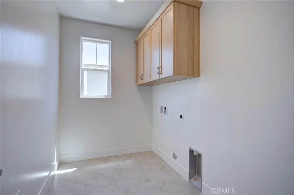 215 Kitty Hawk Court San Luis Obispo, CA 93401