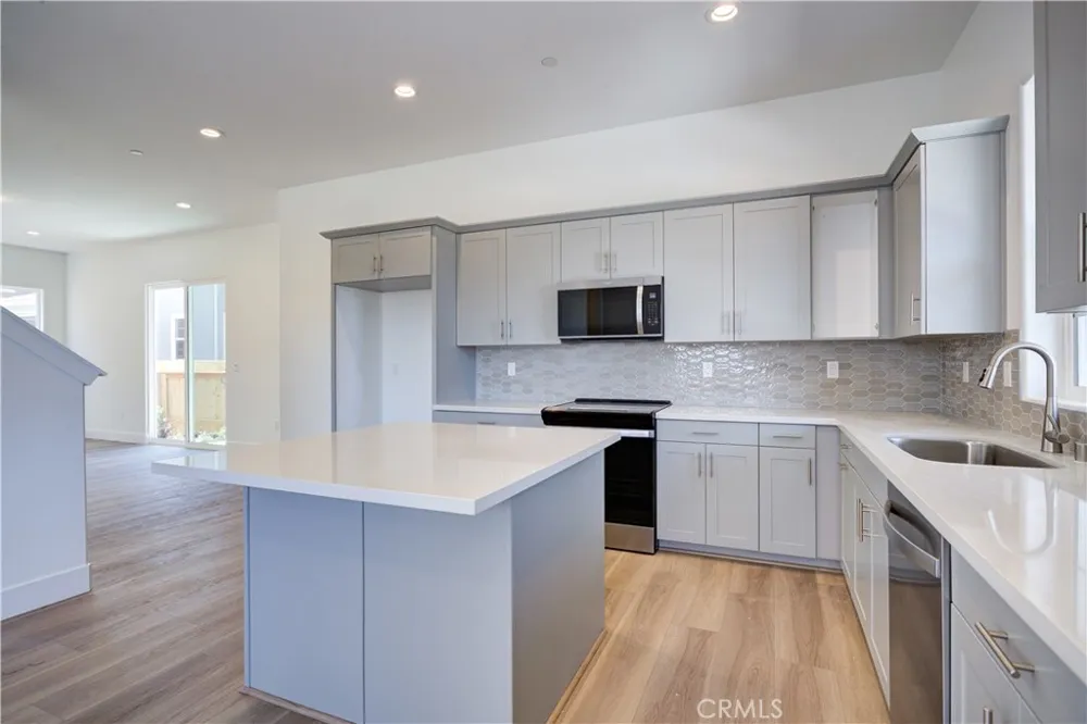 213 Kitty Hawk Court San Luis Obispo, CA 93401