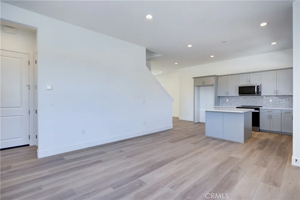 213 Kitty Hawk Court San Luis Obispo, CA 93401