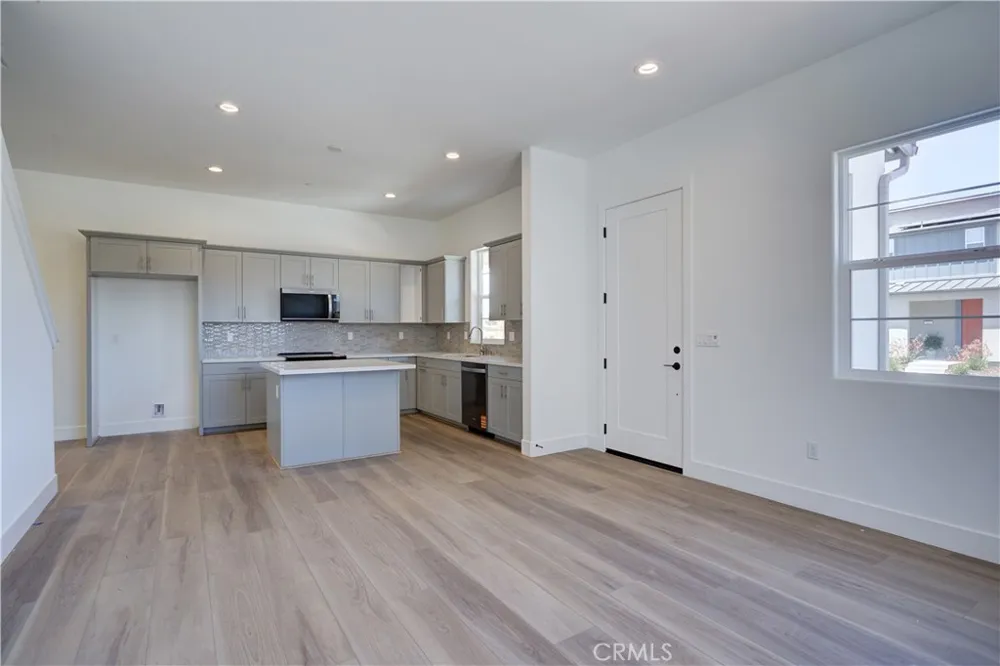 213 Kitty Hawk Court San Luis Obispo, CA 93401