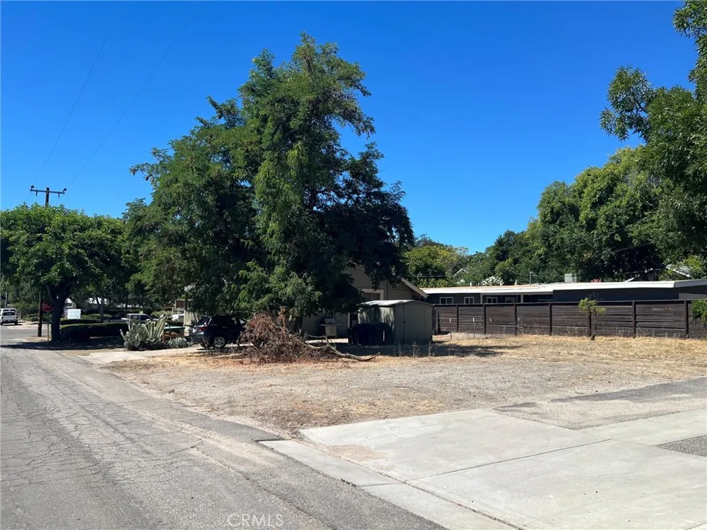 245 17th Paso Robles, CA 93446