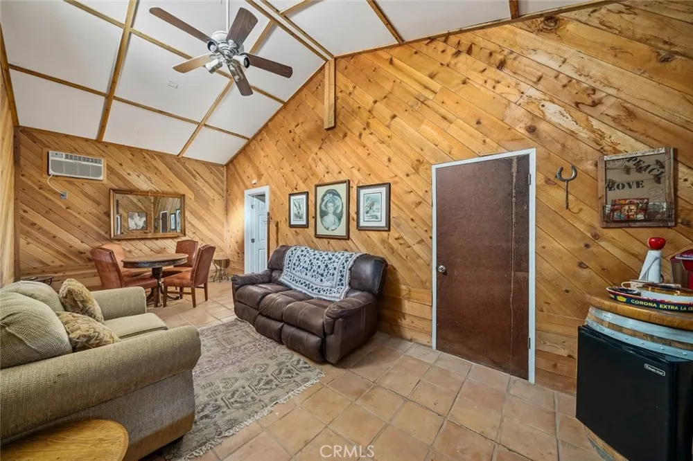 535 Calf Canyon Highway Creston, CA 93432