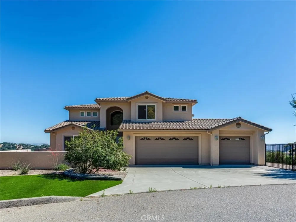 14215 Mary Austin Lane Atascadero, CA 93422