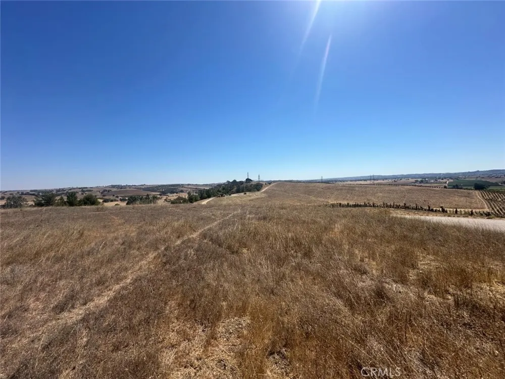 3834 Caroline Court Paso Robles, CA 93446