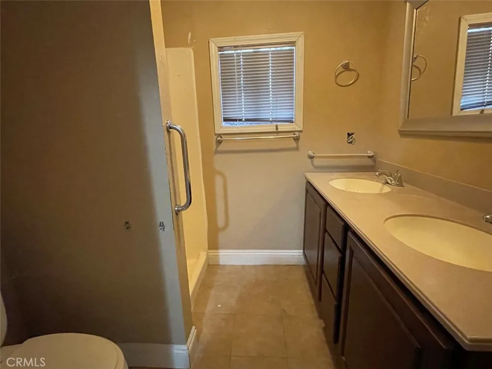 1318 Farrar Oroville, CA 95965