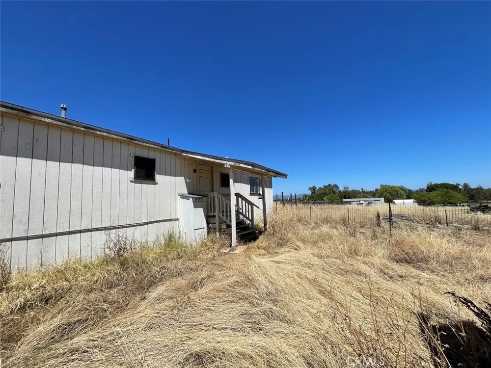 1318 Farrar Oroville, CA 95965