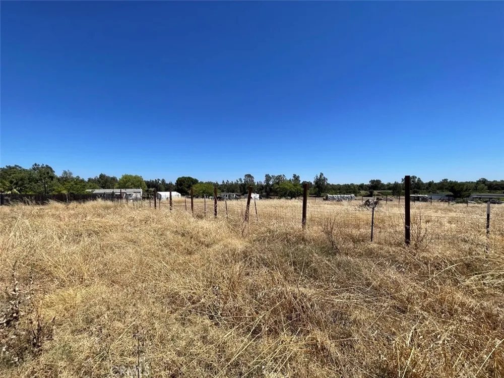 1318 Farrar Oroville, CA 95965
