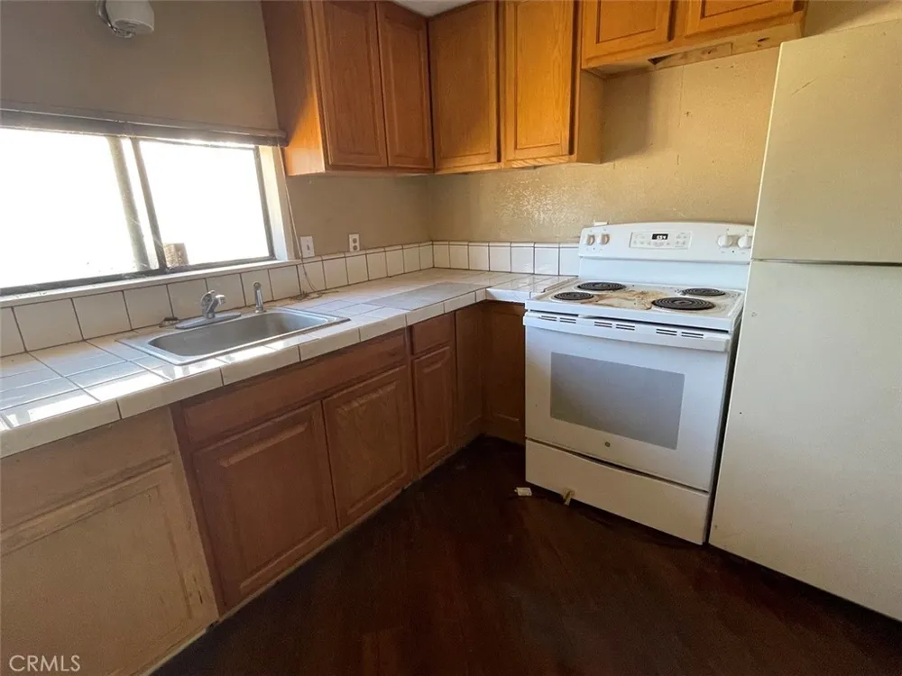 1318 Farrar Oroville, CA 95965