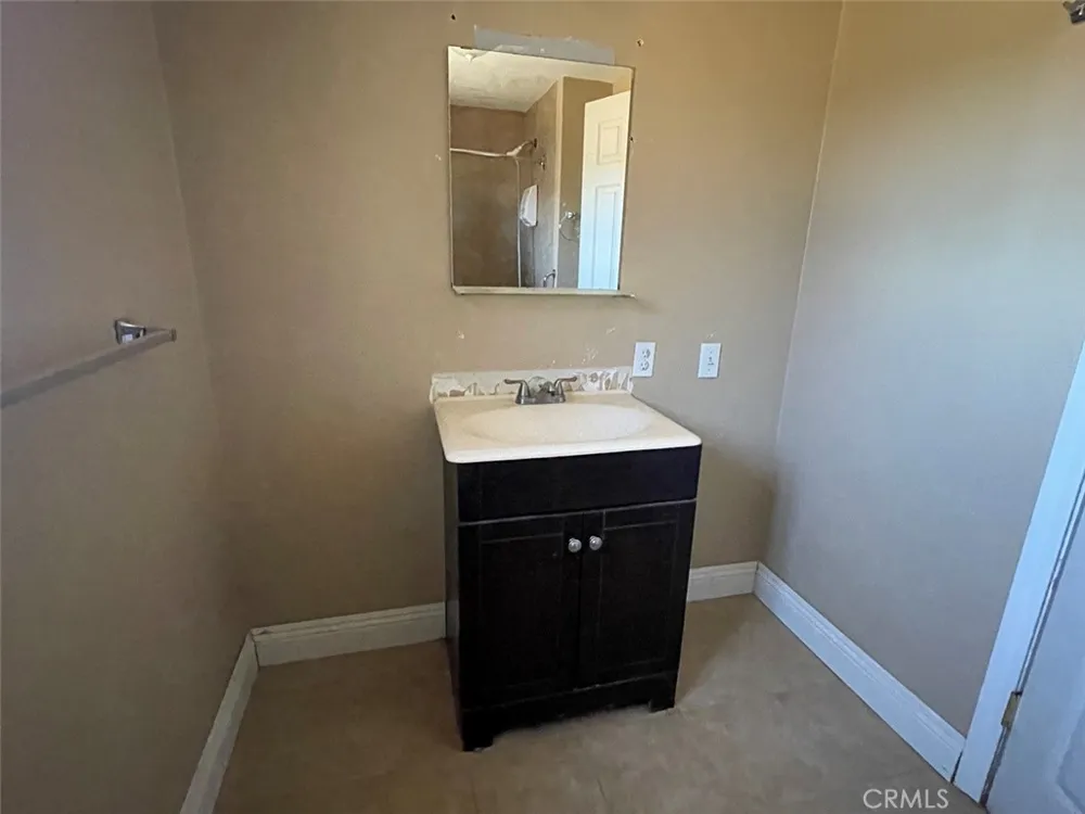1318 Farrar Oroville, CA 95965