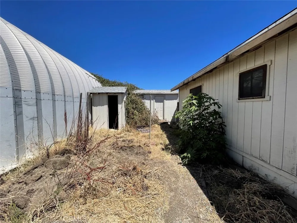 1318 Farrar Oroville, CA 95965