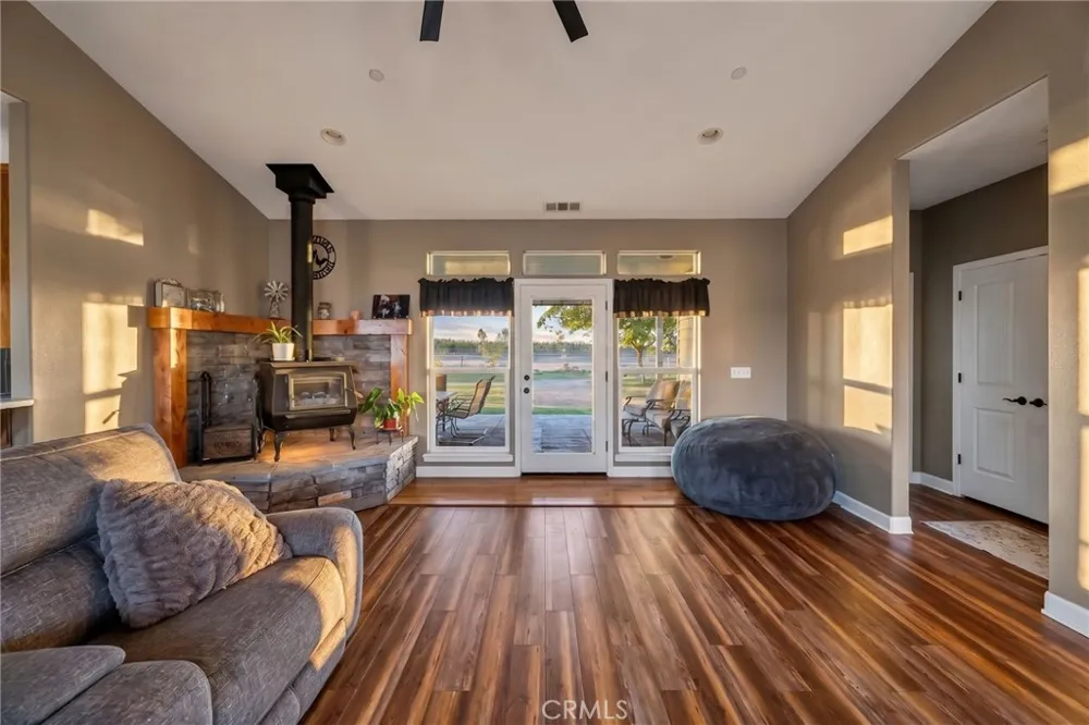 5625 Piedmont Road Corning, CA 96021