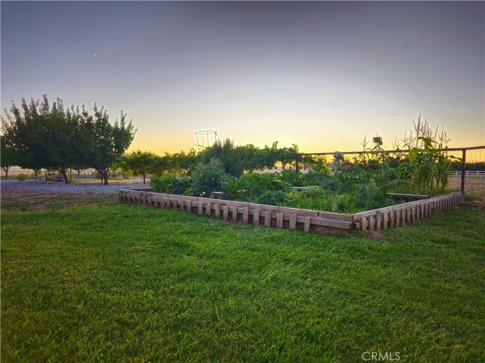 5625 Piedmont Road Corning, CA 96021