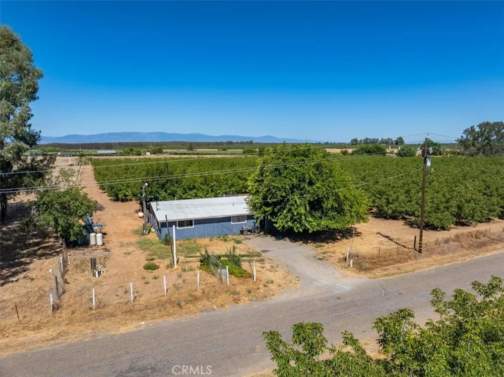 22145 Chase Ave & 3067 Burnham Avenue Corning, CA 96021