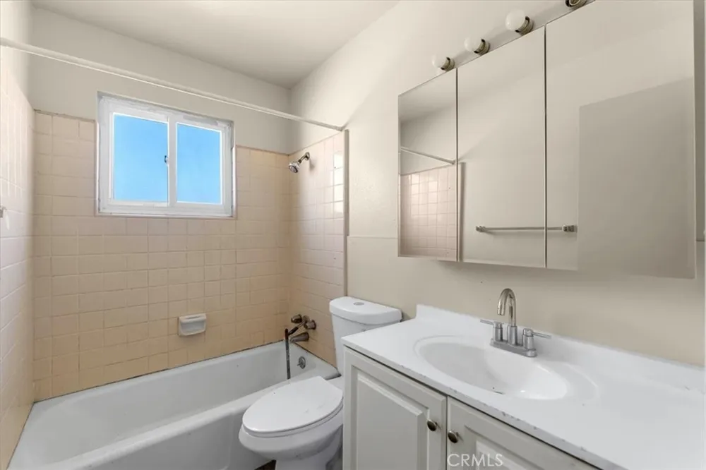 22145 Chase Ave & 3067 Burnham Avenue Corning, CA 96021