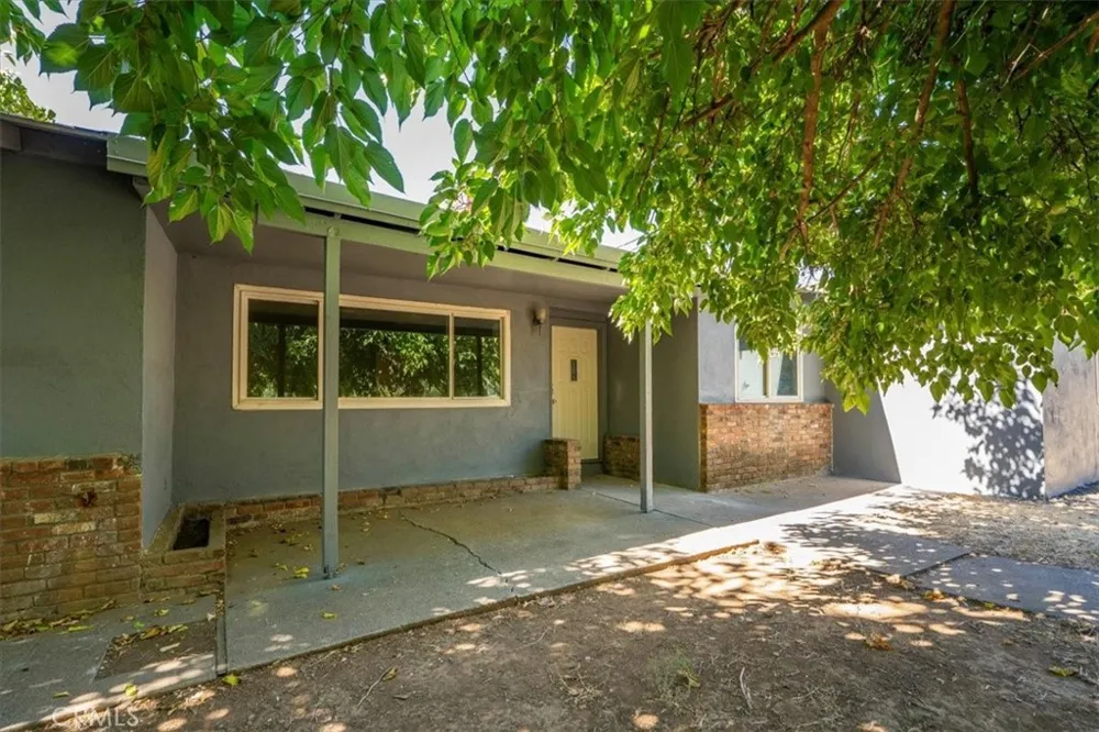 22145 Chase Ave & 3067 Burnham Avenue Corning, CA 96021