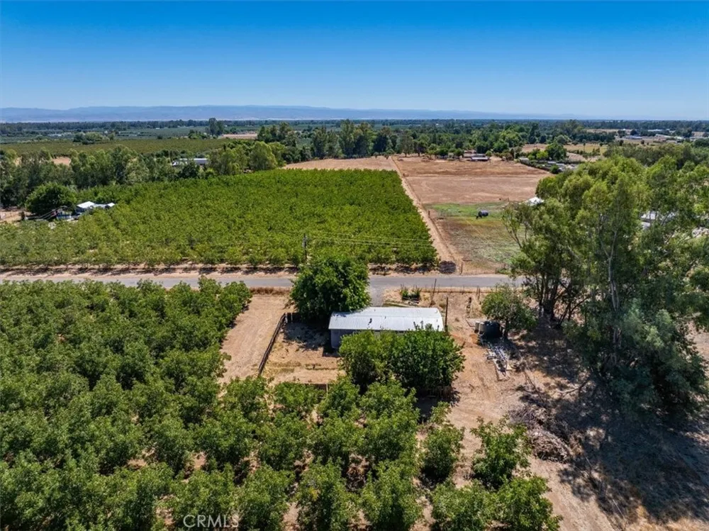 22145 Chase Ave & 3067 Burnham Avenue Corning, CA 96021