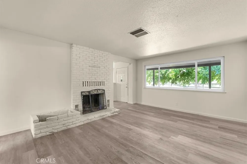 22145 Chase Ave & 3067 Burnham Avenue Corning, CA 96021