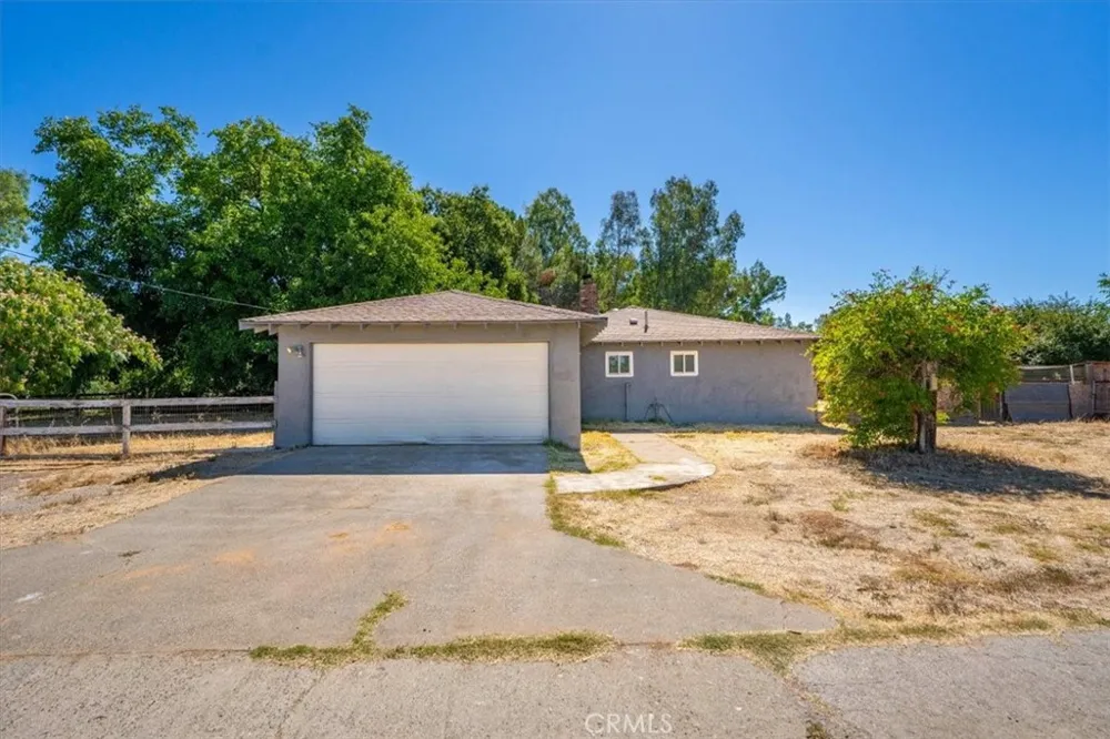 22145 Chase Ave & 3067 Burnham Avenue Corning, CA 96021