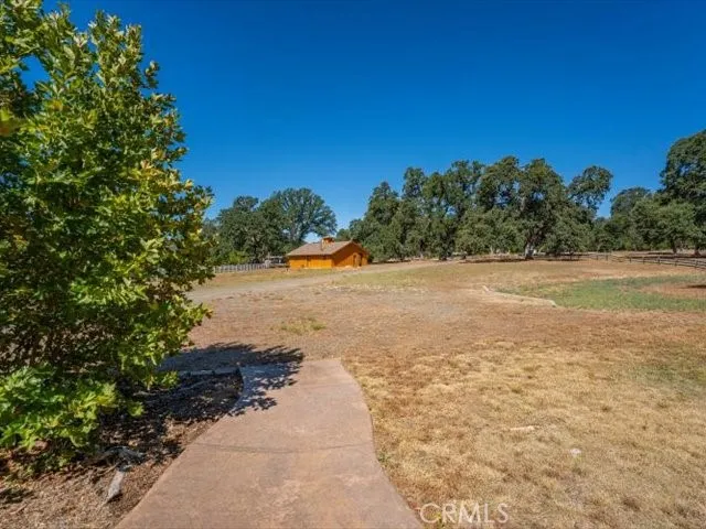 2764 Majestic Oak Circle Cottonwood, CA 96022
