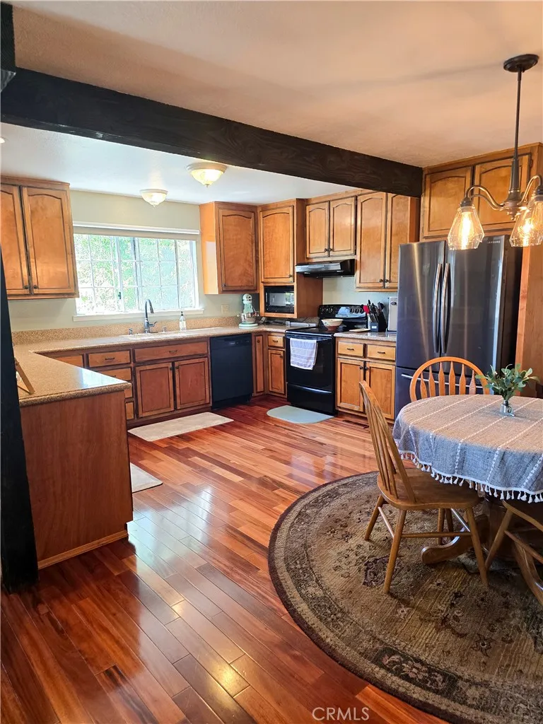 1711 Mellor Lakeport, CA 95453
